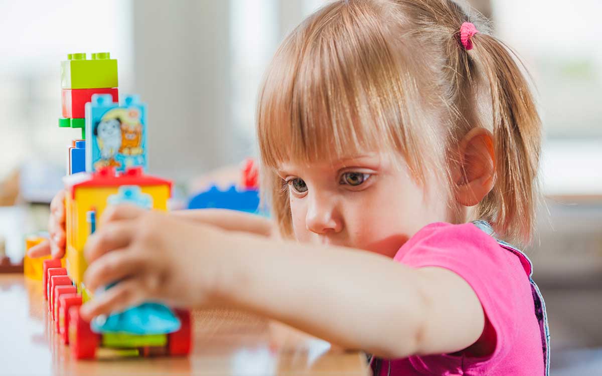 How to Help Kids Navigate Change