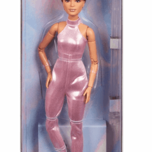 Barbie looks signature pelo corto con mono rosa Mattel HRM14